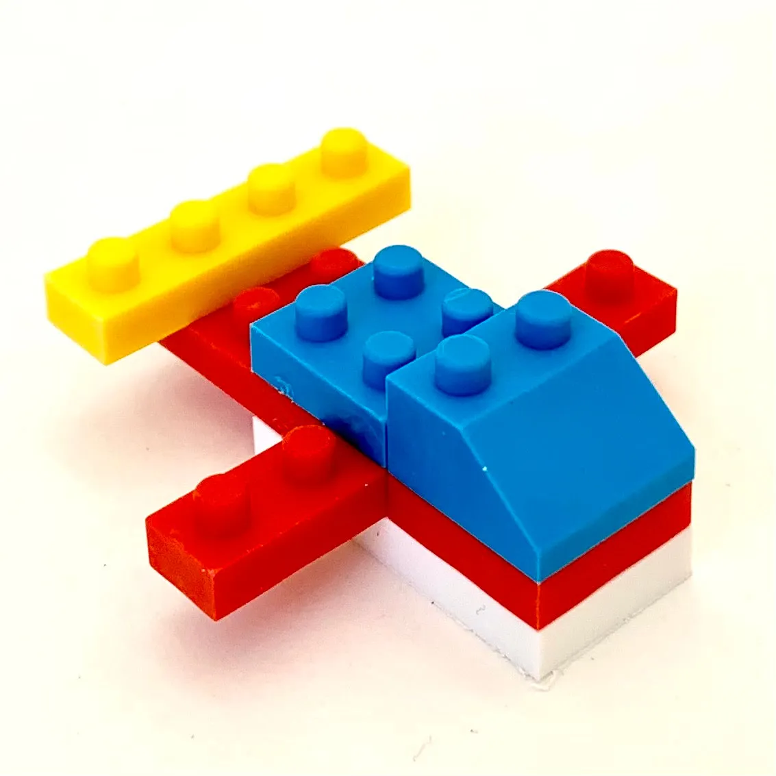 382801 IWAKO BLOCK VEHICLES ERASERS-30