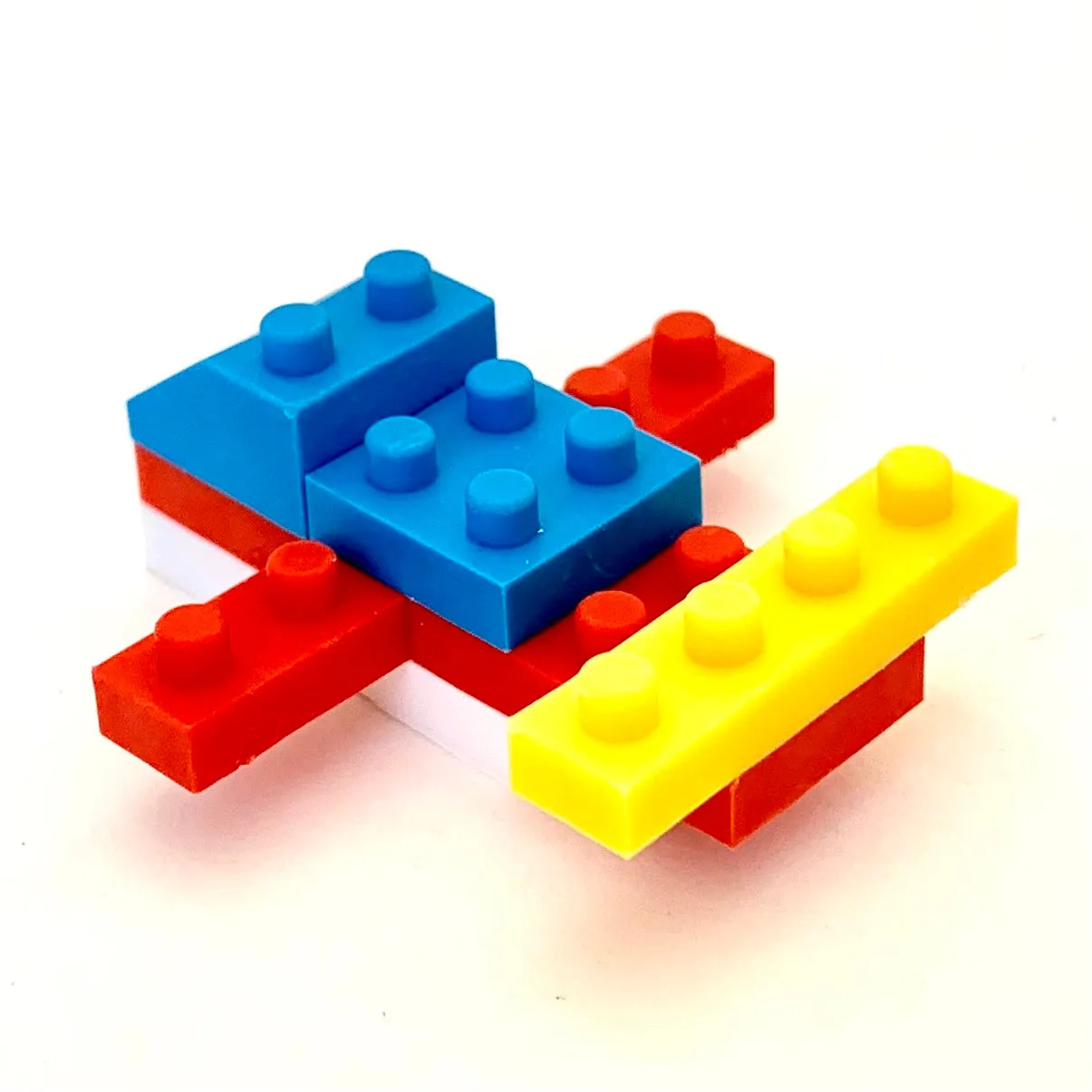 382801 IWAKO BLOCK VEHICLES ERASERS-30