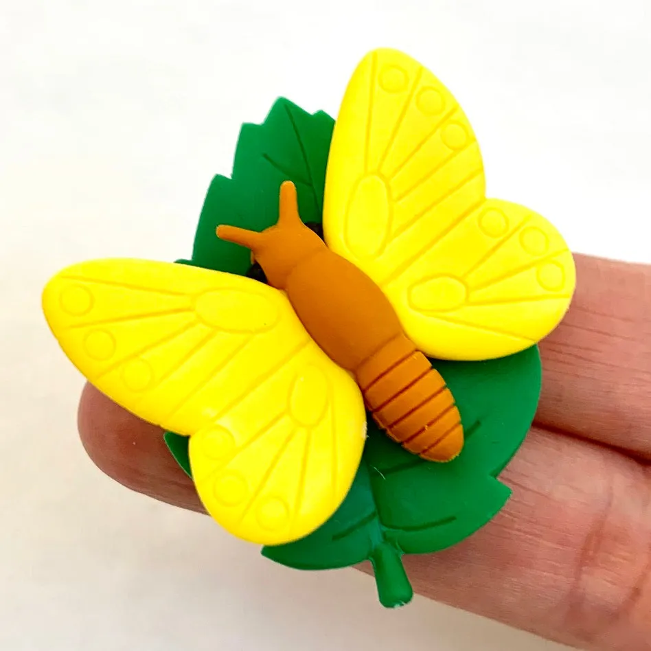 382961 IWAKO BUG HUNT ERASER CARD-SINGLE