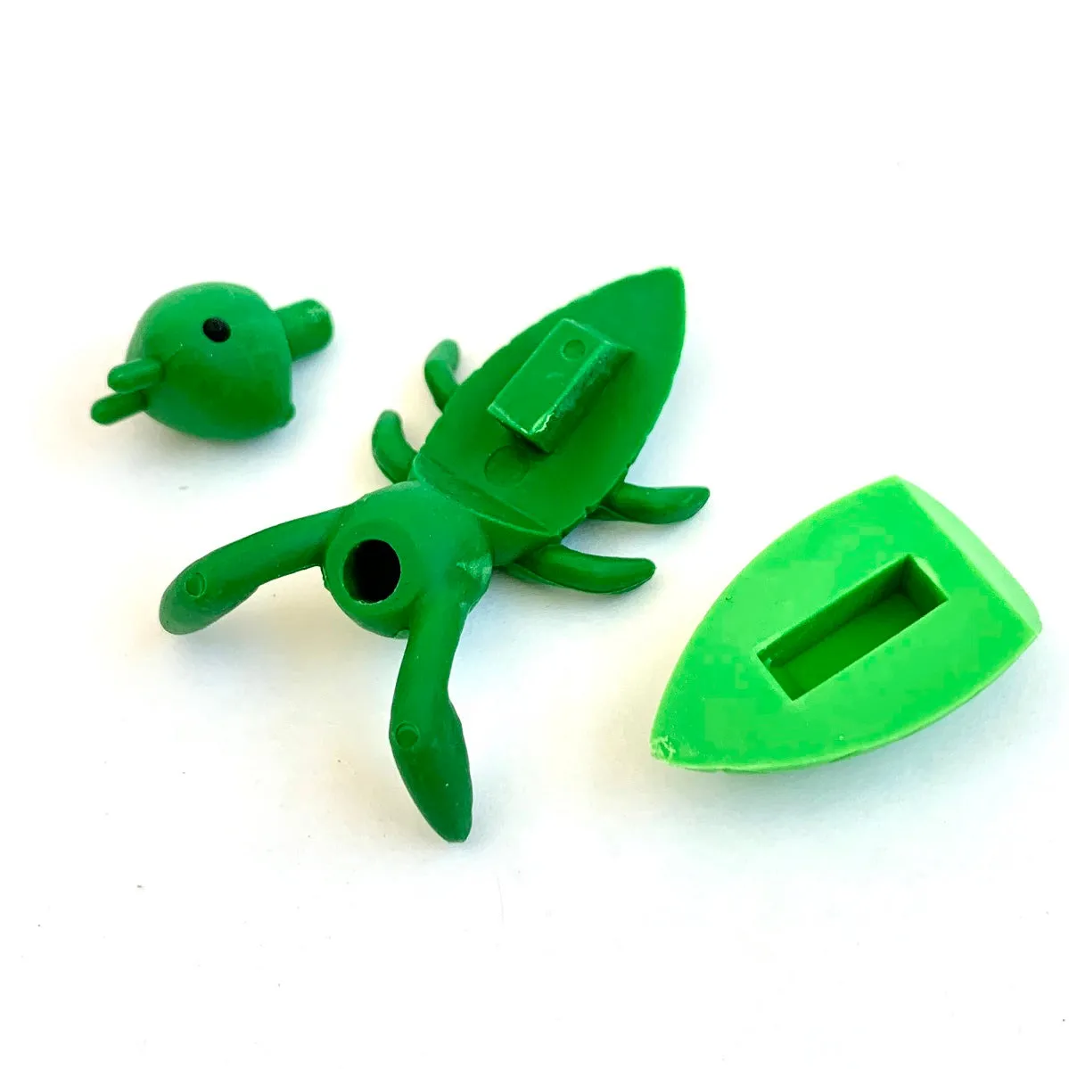 382961 IWAKO BUG HUNT ERASER CARD-SINGLE
