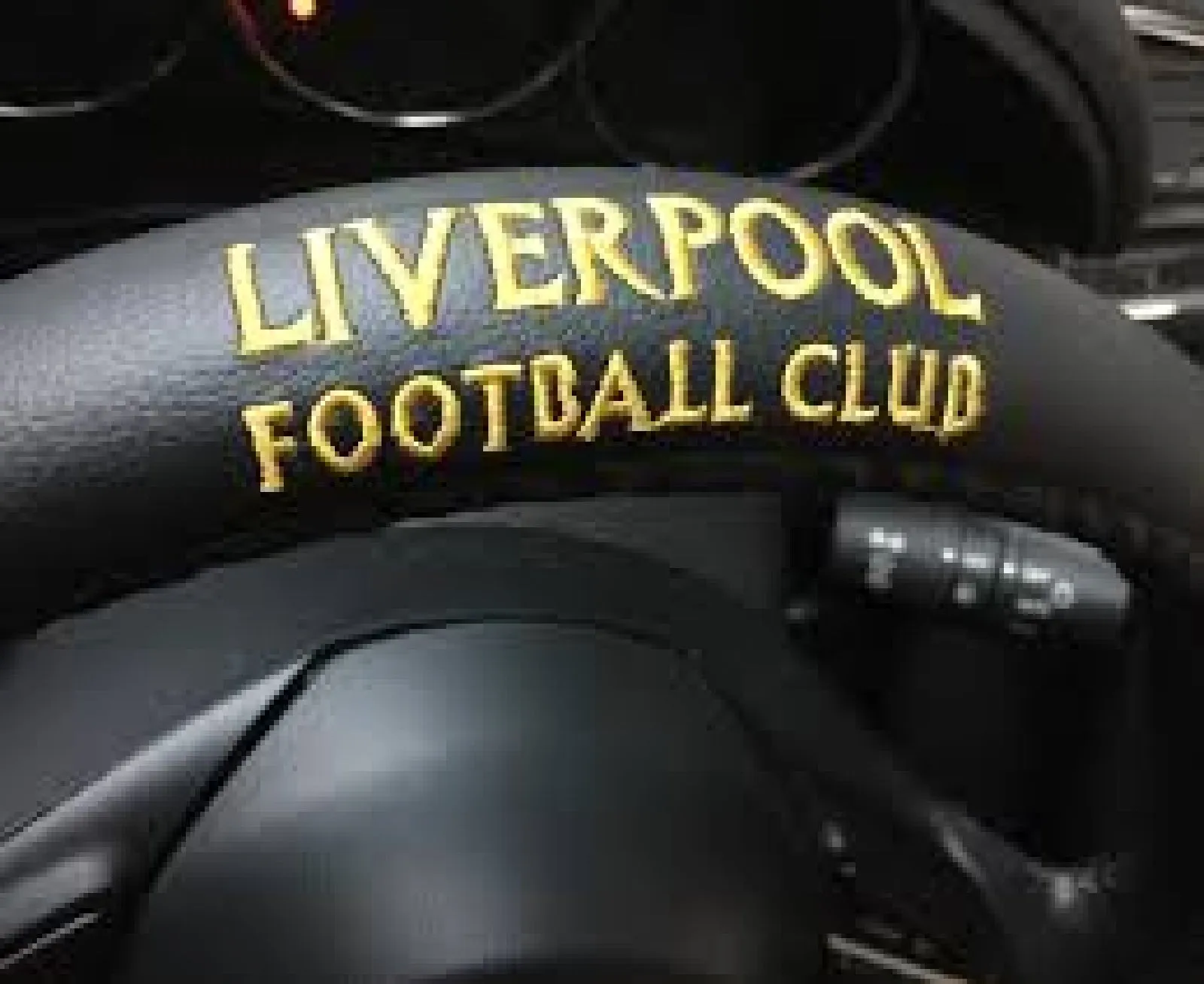 Liverpool Car Seat Cover Set (black, front, rear and steering wheel cover) Superior Limited Edition