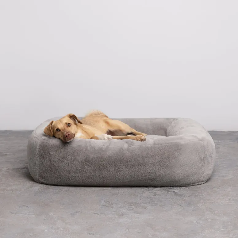PillowVilla Faux Fur Dog Bed PEBBLE