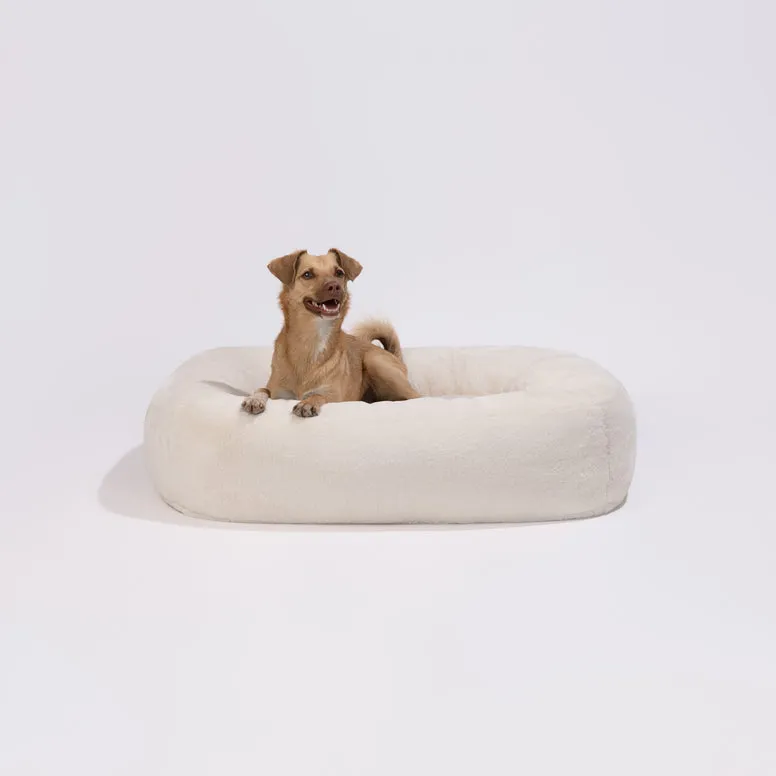 PillowVilla Faux Fur Dog Bed PEBBLE