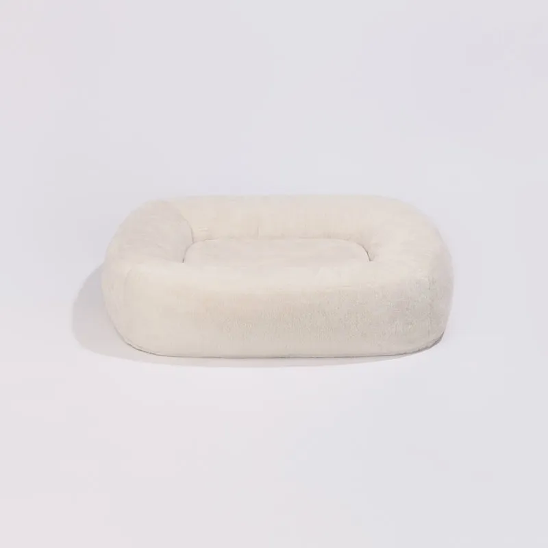 PillowVilla Faux Fur Dog Bed PEBBLE